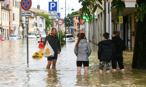 U Italiji više od 36.000 raseljenih zbog poplava koje su usmrtile 14 osoba