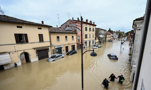 Tragedija u Italiji: Broj mrtvih u poplavama narastao na 14