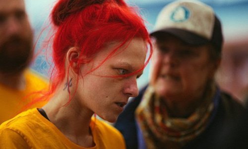 Dekonstrukcija mita o bijelom čovjeku, društvena paranoja i neuzvraćena ljubav