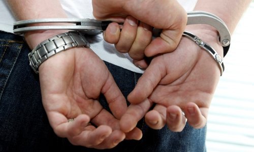 Policija uhitila 38-godišnjaka, sumnjiče ga za propucavanje prozora na Pravnom fakultetu