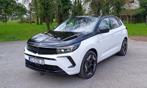 Vozili smo Opel Grandland GSe: Sportska SUV elegancija i uvjerljive plug-in performanse