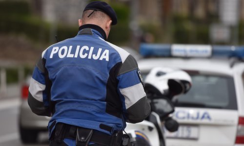 Policija prijavila krijumčara stranaca koji su nezakonito ušli u Hrvatsku