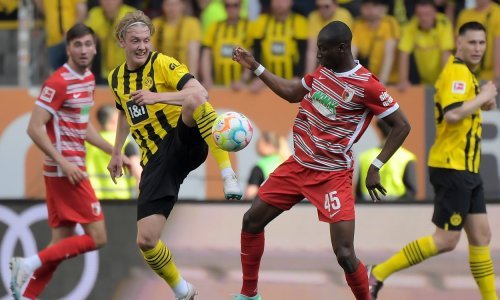 Borussia Dortmund slavila u gostima te stigla na korak do osvajanja naslova prvaka