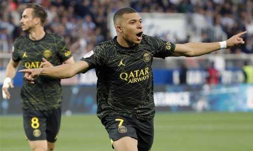 Kylian Mbappe u dvije minute zabio dva gola i 'pogurao' PSG prema obrani titule