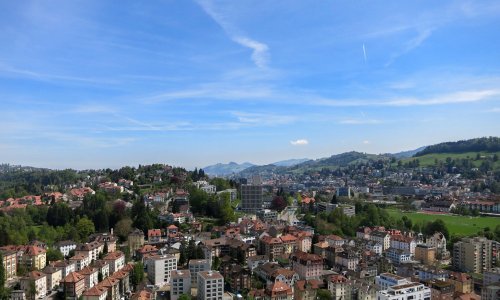 Najskuplja elitna škola na svijetu je u Švicarskoj; godina košta 150.000 eura