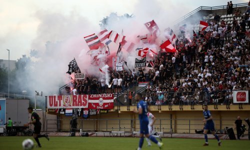 Zrinjski proslavio dvostruku titulu, SDA blokirao da se Stari most osvijetli bojama kluba