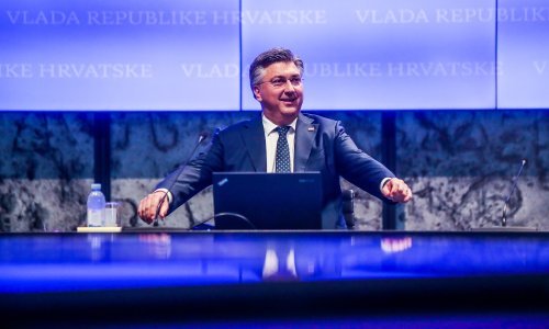 Sindikati javnih službi odluku Ustavnog suda smatraju skandaloznom