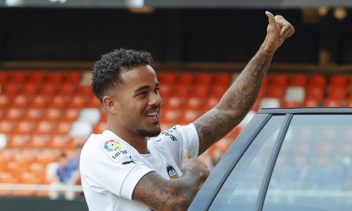 U Španjolskoj opljačkan dom sina legendarnog Patricka Kluiverta; ima i ozlijeđenih