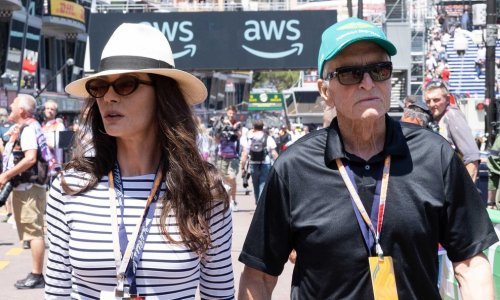 Catherine Zeta-Jones i Michael Douglas u casual izdanju stigli u Monaco
