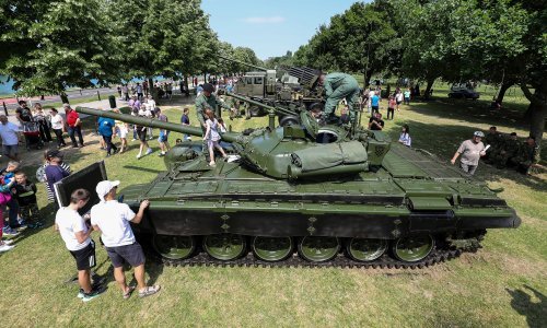 Hrvatska vojska slavi svoj dan: Pogledajte što su sve pokazali na Jarunu