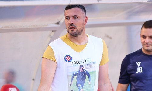 Danijel Subašić sa stilom otišao mirovinu, ali zbog njega nije mogao zadržati suze