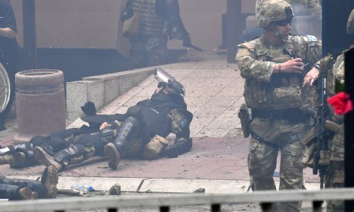 U sukobima na Kosovu ozlijeđeno više desetaka vojnika NATO-a