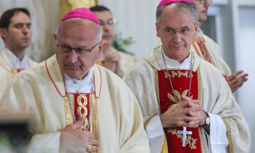 Kutleša s mise za domovinu pozvao na čuvanje identiteta i sveopću skrb za obitelj