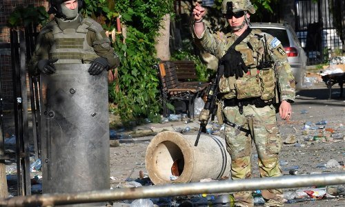 NATO šalje dodatnih 700 vojnika na Kosovo, traže deeskalaciju