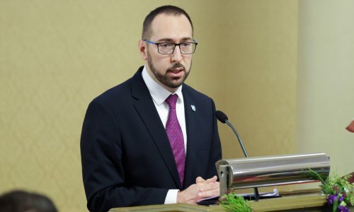 Tomašević: U bolnicama će opet biti pobačaja. Gotova priča