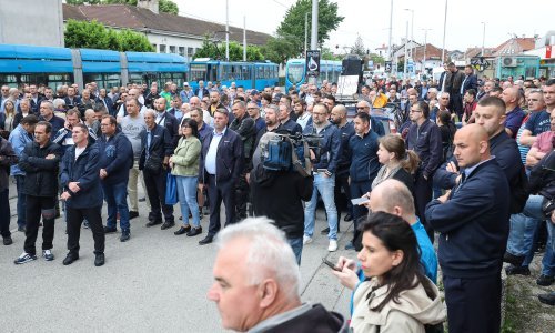 ZET-ovci otkrili: Pola 'novih' tramvaja se raspalo, busevi voze na 'ćelavim' gumama