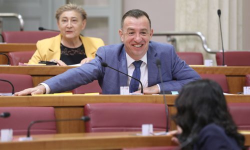 HDZ: Milanović nastavlja agendu detuđmanizacije, degradirao je instituciju predsjednika