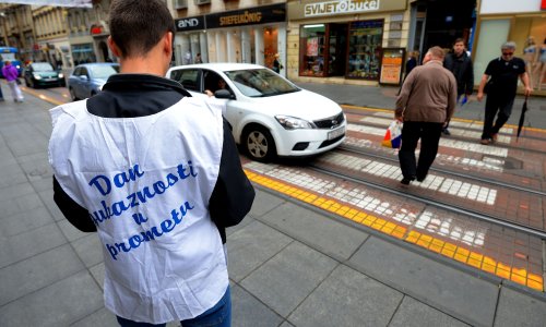 Samo 70 posto vozača propušta pješake, evo gdje su u Zagrebu vozači najgori