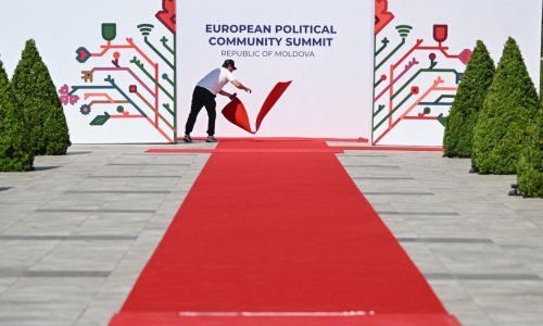 Europski čelnici na samitu blizu ukrajinske granice, NATO čuva nebo Moldavije