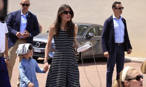 Haljina koja to nije: Lijepa unuka Grace Kelly zablistala u chic komadu sezone