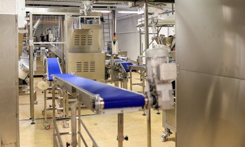 Broj zaposlenih u industriji na godišnjoj razini pao za 2,2 posto