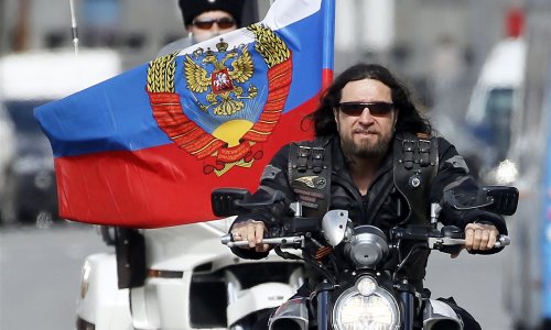 Dodikov izaslanik u Rusiji uručio odličje zloglasnom vođi 'Noćnih vukova'