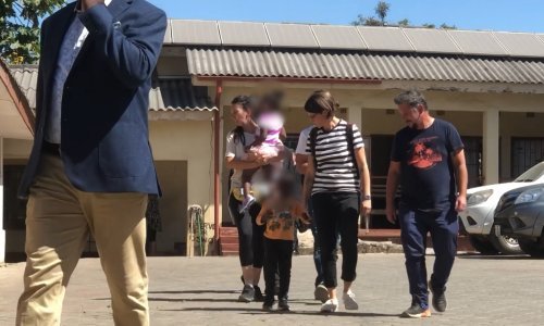 Hrvati s djecom napustili Zambiju: Na putu su za Dubai, sutra lete za Europu