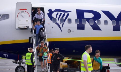 Putnici satima bili zatočeni na aerodromu u Osijeku, napokon poletjeli za London