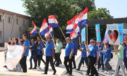 U Varaždinu i Kninu Hod za život, održava se i kontraprosvjed Subota za slobodu