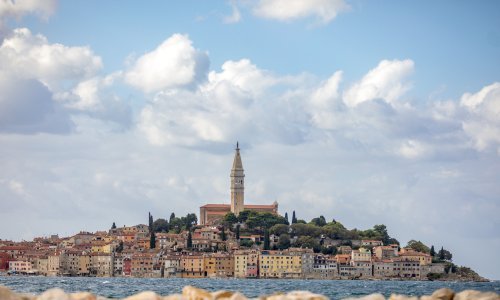 Rovinj uveo aplikaciju s kojom će građani moći ocijeniti usluge u gradskoj upravi