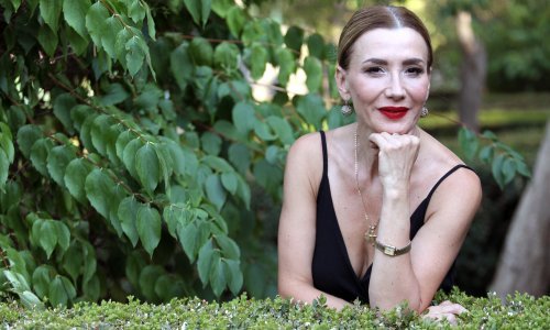 Ecija Ojdanić slavi 50. rođendan u zanosnoj haljini i porukom koju vrijedi pročitati