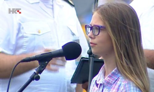 Kad je Mia zapjevala 'Lijepu našu', dirnula je i stamene hrvatske vojnike