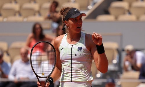 Atraktivna Beatriz Haddad Maia ušla u polufinale Roland Garrosa i zapalila Brazil