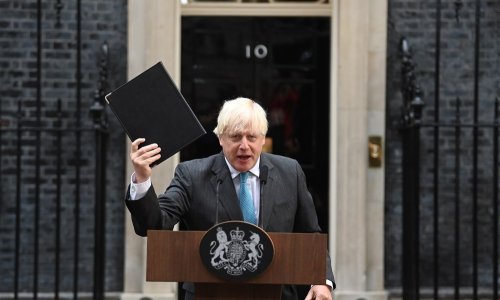 Bivši britanski premijer Boris Johnson podnio ostavku u parlamentu