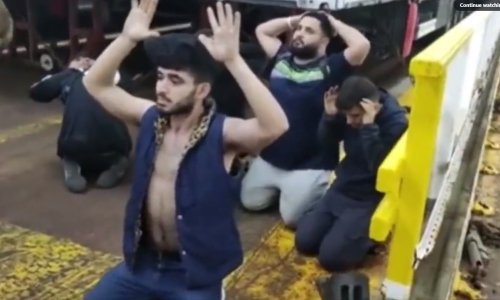 Talijanski specijalci oslobodili brod koji su oteli migranti. Pogledajte dramatične snimke