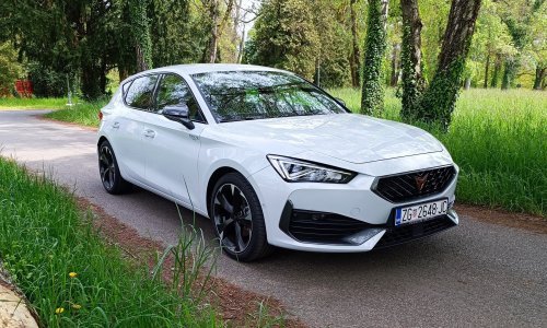 Vozili smo Cupru Leon 1.5 EcoTSI 110 kW: Kompaktni sportaš za pravi vozački užitak