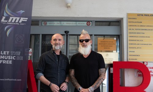 Akcija dobrovoljnog darivanja krvi, LMF Festivala i Petrove 3, prvi dan privukla mnoštvo mladih