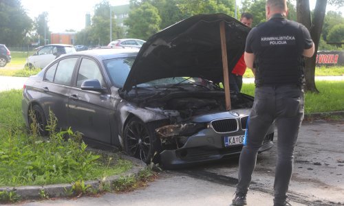 Požar na BMW-u pravosudnog policajca podmetnut; oglasilo se vodstvo sindikata