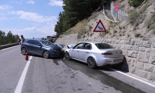 Na cestama Splitsko-dalmatinske županije 13 poginulih, 118 ozlijeđenih, 200 ljudi uhićeno