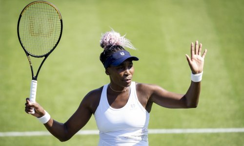 Venus Williams se vratila i već u 1. kolu izgubila od 25 godina mlađe protivnice