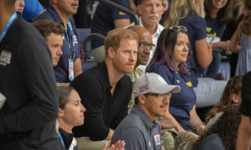 Zabavlja se bez Meghan: Princ Harry uživao na sportskom događaju