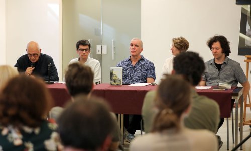 Predstavljen novi roman Roberta Perišića 'Brod za Issu'