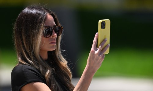 Lažna Melania: Trumpa na suđenju pratila brineta koja izgleda kao slavna Slovenka