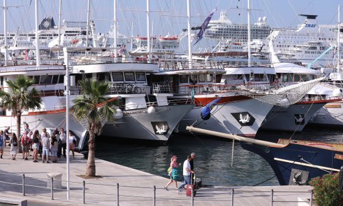 HDZ: 'Ulaganja u luke i pomorsko dobro donijela su renesansu na obali'