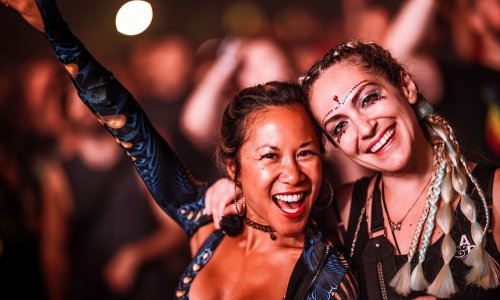Prvi dan LMF festivala privukao tisuće posjetitelja iz cijeloga svijeta