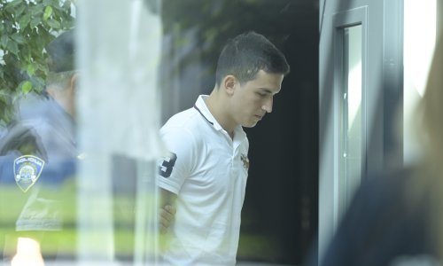 Mladić koji je pokosio ljude u Buzinu izašao iz istražnog zatvora