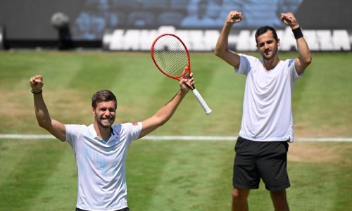 Nikola Mektić i Mate Pavić pokorili Eastbourne; u finalu su sredili Dodiga i Krajiceka