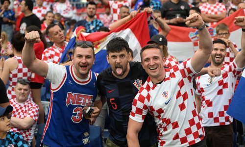 Pogled na tribine bio je nestvaran; evo koliko je navijača bodrilo Vatrene