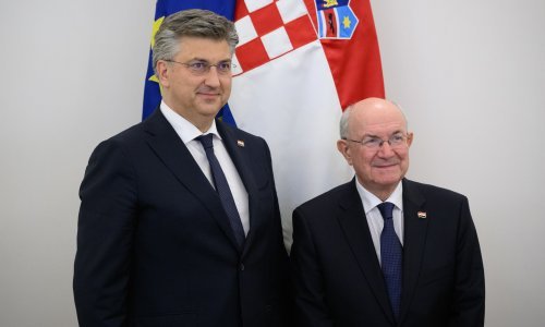 Mate Granić: Nije trenutak za susret Plenkovića i Vučića