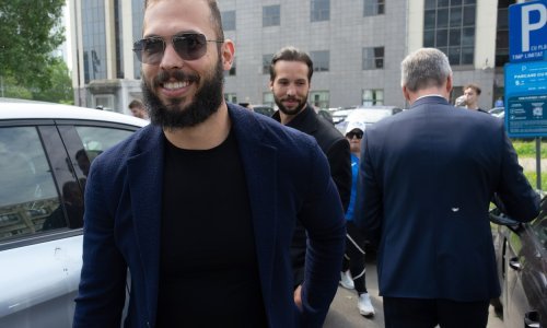 Influencer Andrew Tate optužen za trgovinu ljudima i silovanje
